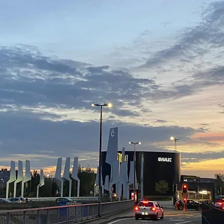 1-c Bel Calme Climatise Parking Gratuit Prive Sur Demande Διαμέρισμα